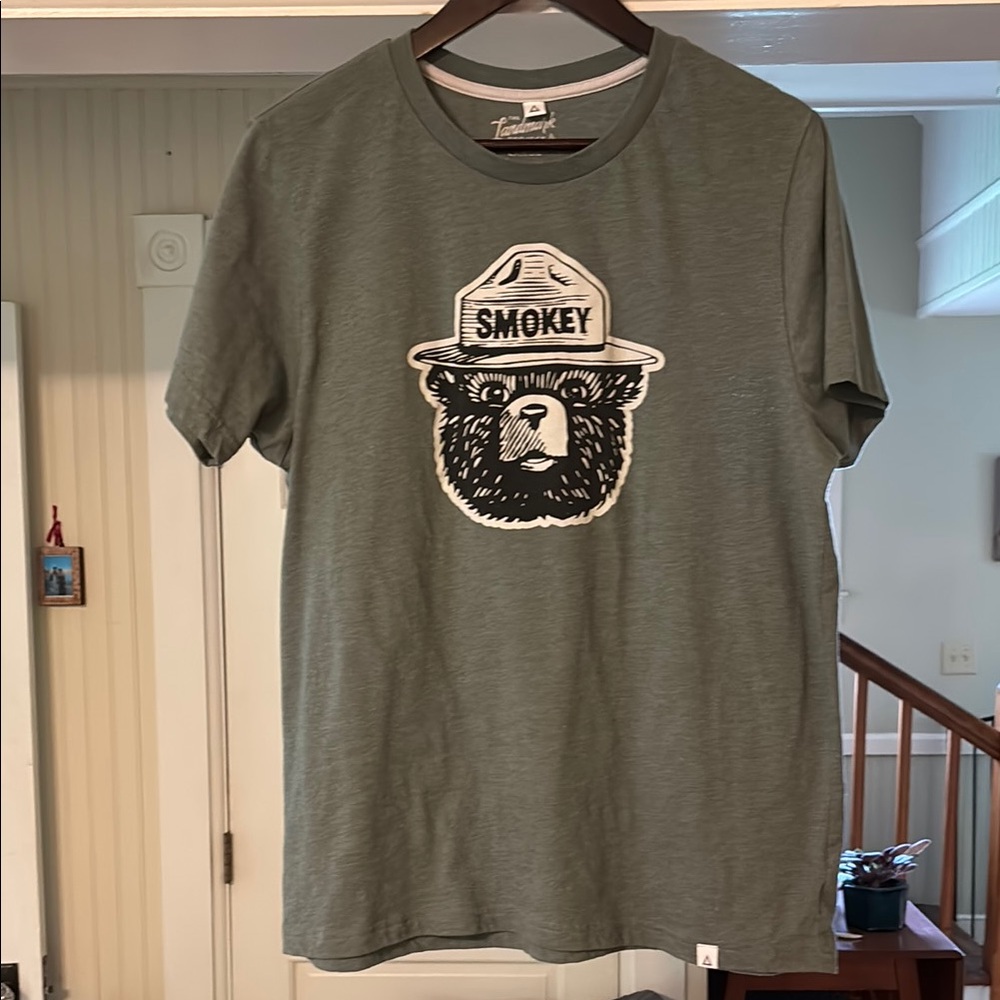 Smokey Bear T-Shirt Large